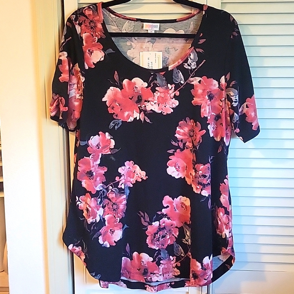 NWT Lularoe Morgan Top